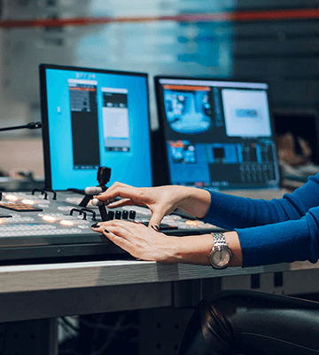 Communication & Software